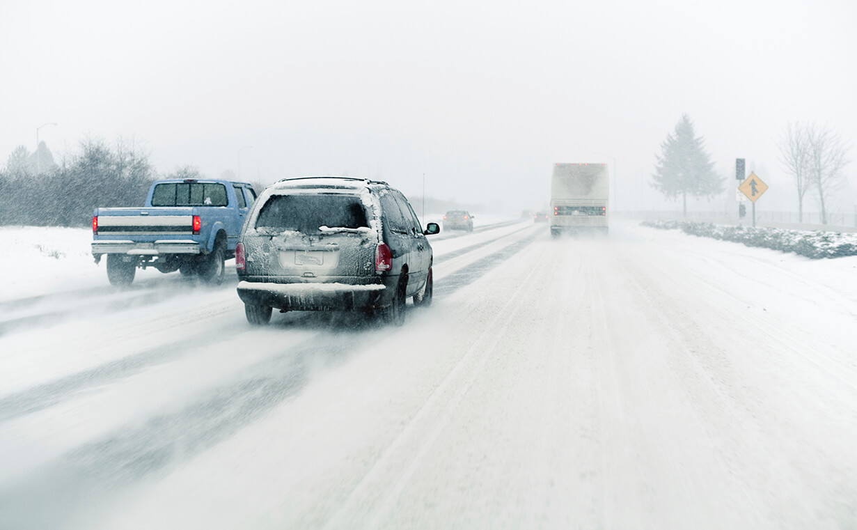 Conseils pour conduire en toute sécurité sur des routes glacées article header